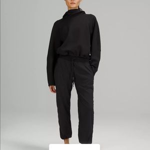 Lululemon airwrap pullover hoodie black size 10 (new with tags)